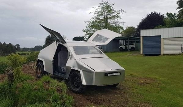 Самая странная реплика Tesla Cybertruck из Новой Зеландии все же нашла покупателя