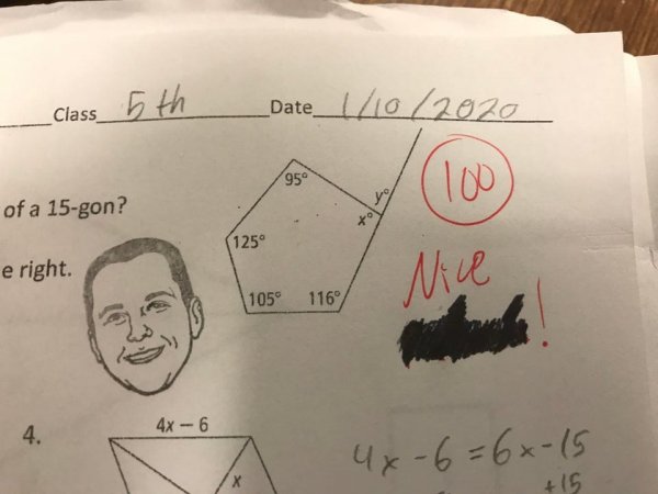 У учителя математики есть печать с его лицом для тех, кто хорошо написал тес