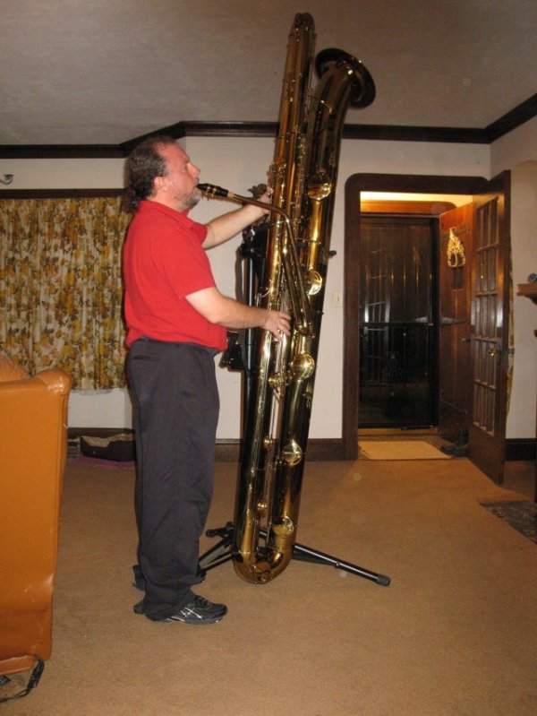 Субконтрабасовый саксофон