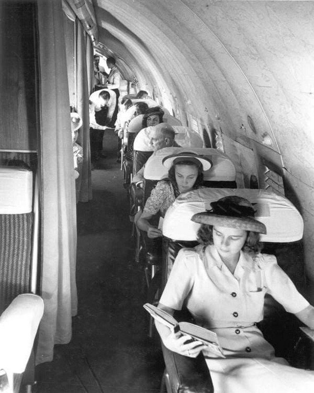 Пассажиры самолёта Boeing 307 компании Pan American World Airways. США. 1940-1947гг.