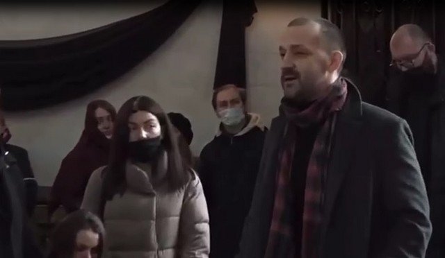 Руслан Белый устроил STAND UP на похоронах комика Александра Шаляпина