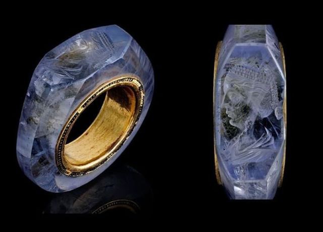 2000-летнее сапфировое кольцо Калигулы