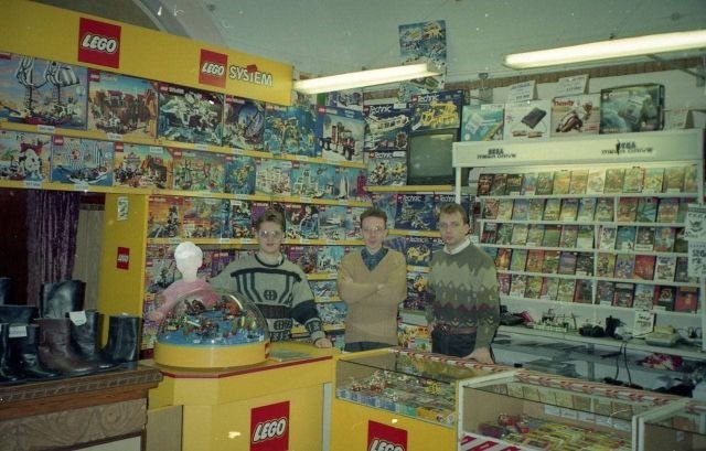 Магазин видеоигр ''Dendy'' в Нижнем Новгороде, 90-е