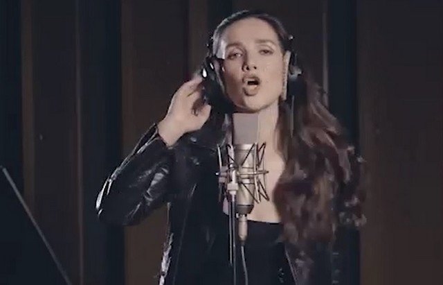 Наталия Орейро выпустила песню о COVID на русском языке