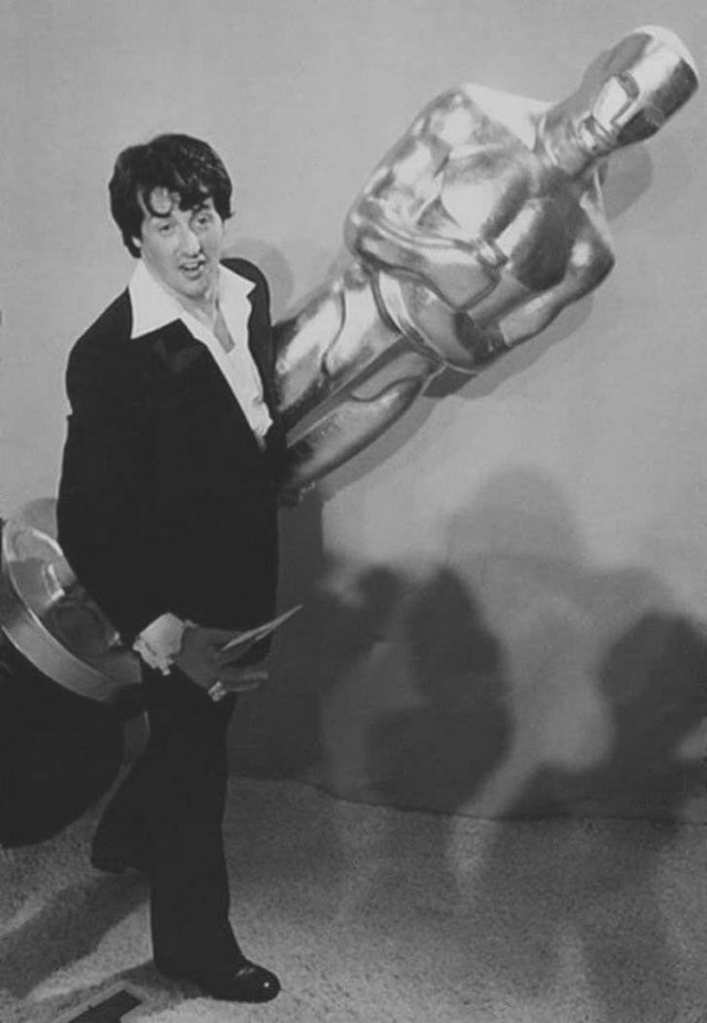 1977 год, Сильвестр Сталлоне на церемонии вручения «Оскара»