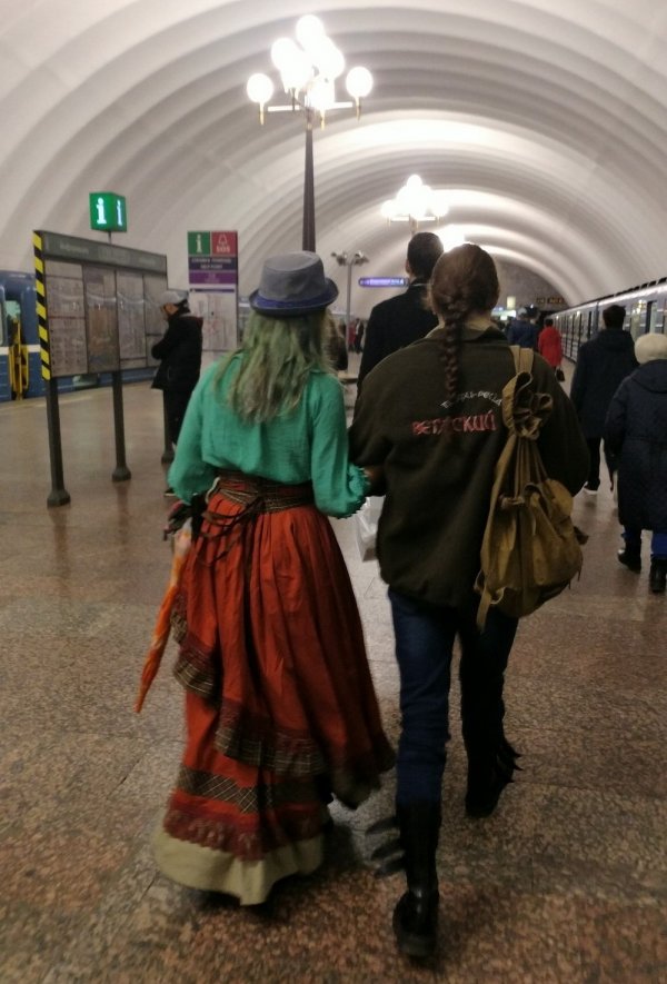 Модники и чудаки в метро