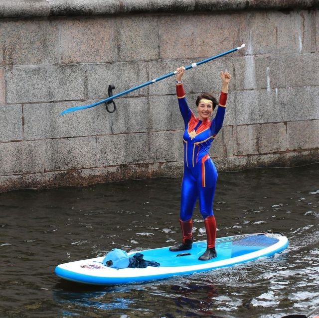 В Санкт-Петербурге прошел 6-й фестиваль сапсёрфинга &quot;Фонтанка SUP&quot;, несмотря на коронавирус