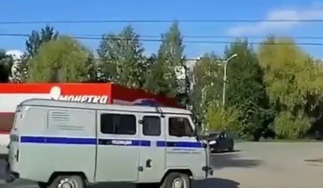 Служебная машина полиции потеряла человека в Пермском крае