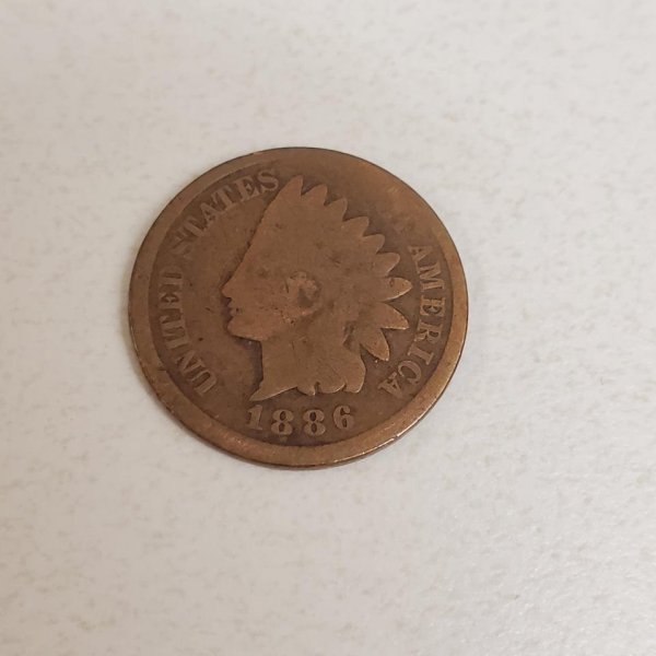 Сегодня в сдаче нашёл медный цент с индейцем 1886 года