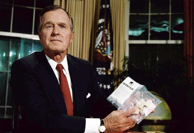 Президент Джордж Буш (старший)