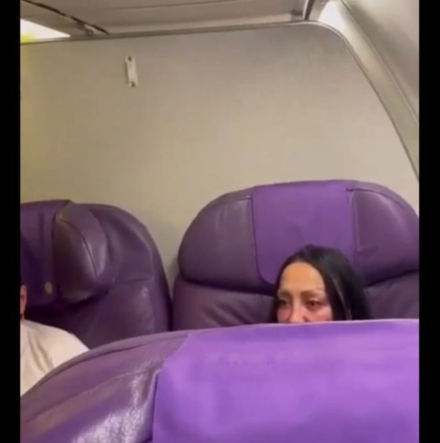 &quot;Я лечу бизнес-классом!&quot;: Наглая пассажирка, летящая в Сочи, устроила скандал в самолете