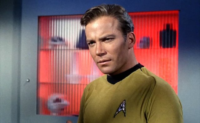 Blue Origin Джеффа Безоса отправил в космос исполнителя роли капитана Кирка в Star Trek