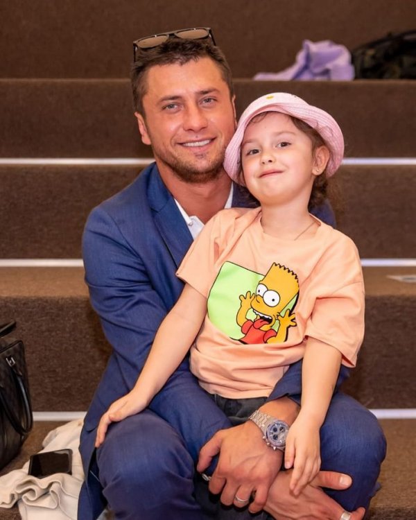 Прилучные Павел и его 5-летняя дочь Мия
