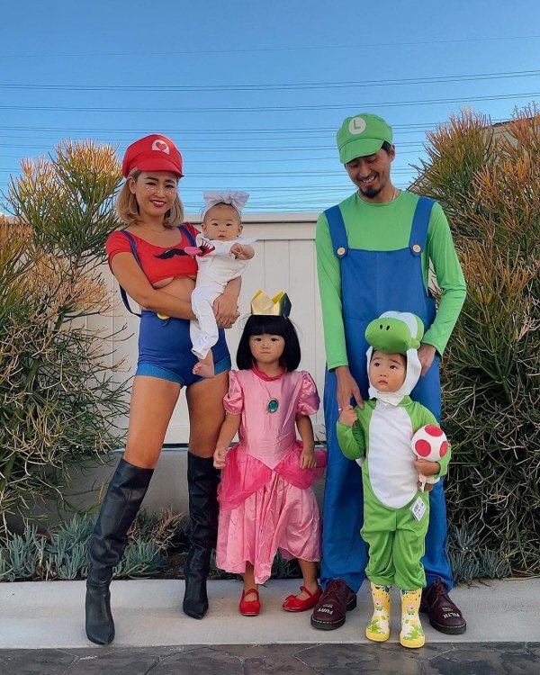 Семейство Марио