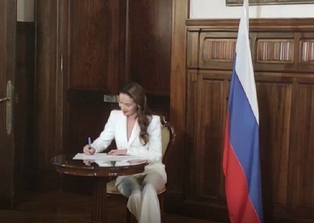 Наталия Орейро получила российский паспорт