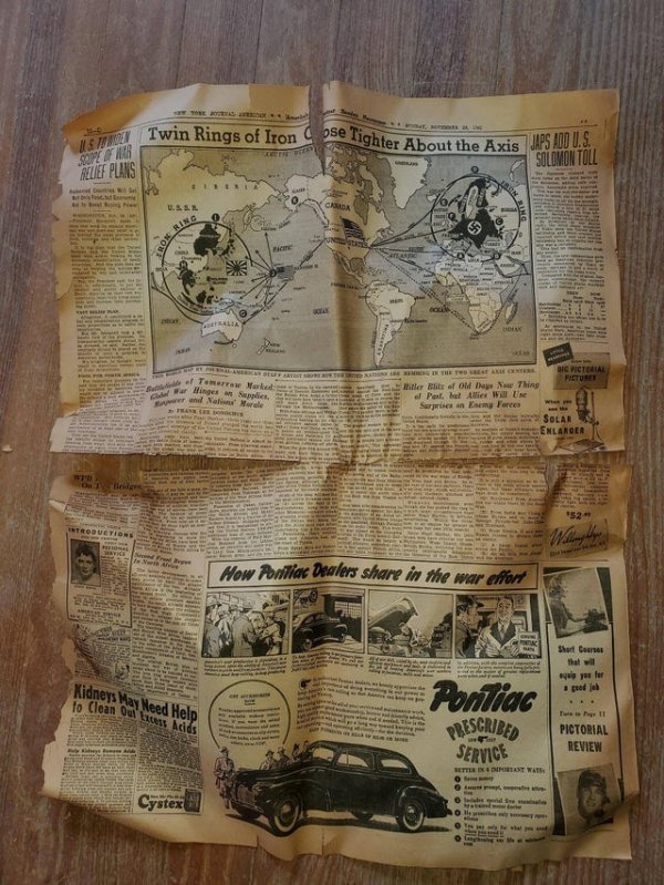 Во время ремонта дома я нашёл в стене старую газету со времён Второй мировой войны