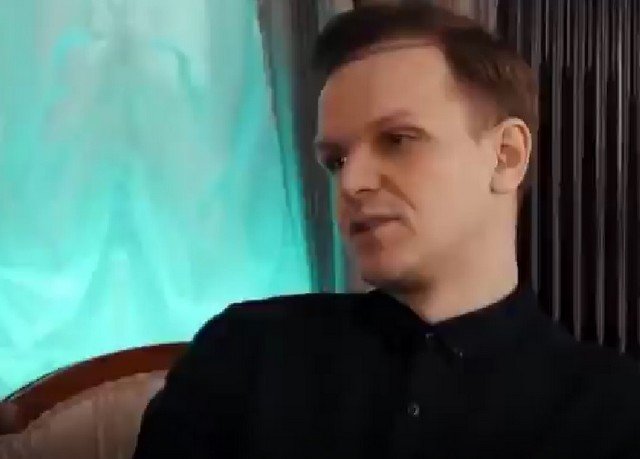 Блогер Дмитрий Ларин, проходящий свидетелем по делу Юрия Хованского, собрался уехать из России