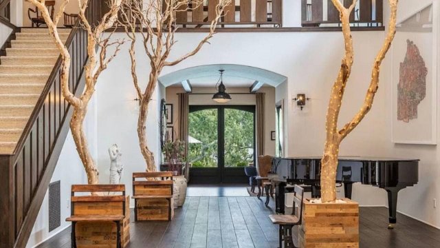 Джессика Бил и Джастин Тимберлейк продают дом в Лос-Анджелеса за 35 миллионов долларов