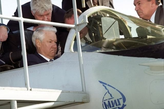 Ельцин в Жуковском в 1997