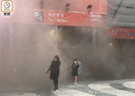 В Гонконге произошел пожар в здании Всемирного торгового центра
