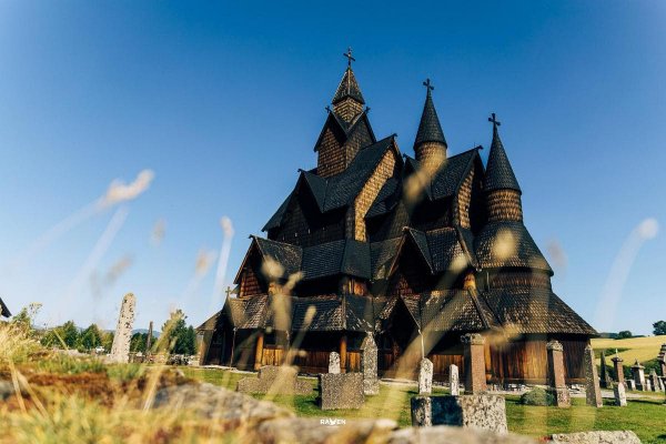 Самая большая и лучше всего сохранившаяся деревянная церковь Норвегии