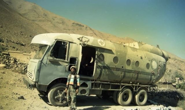 Симбиоз Камаза и вертолёта, Афганистан, 1990 год.