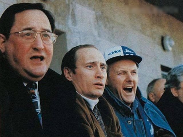 Анатолий Турчак, Владимир Путин и Анатолий Собчак во время матча футбольного клуба «Зенит», Санкт-Петербург, 1990-е.