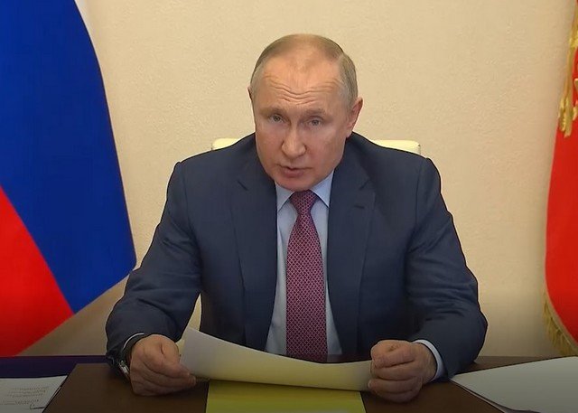 Владимир Путин высказался, стоит ли ограничивать криптовалюты в России