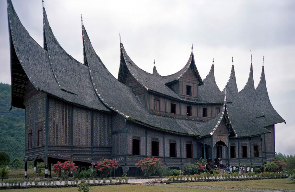Дворец Пагаруюнг, Индонезия