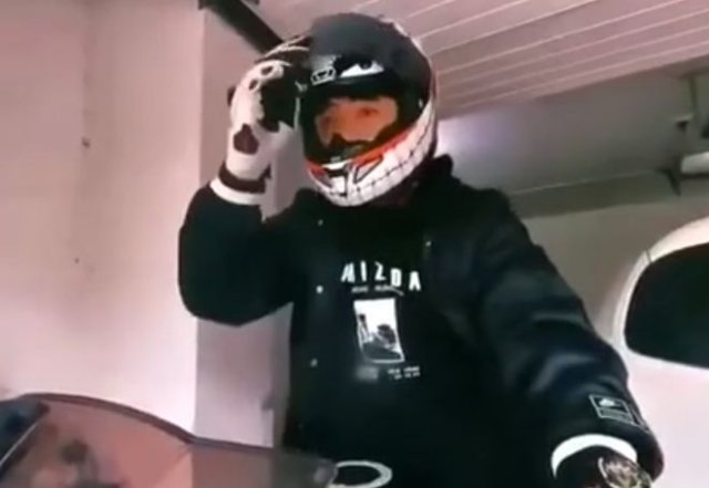 Смешной фейл: не получилось снять эффектное видео на мотоцикле