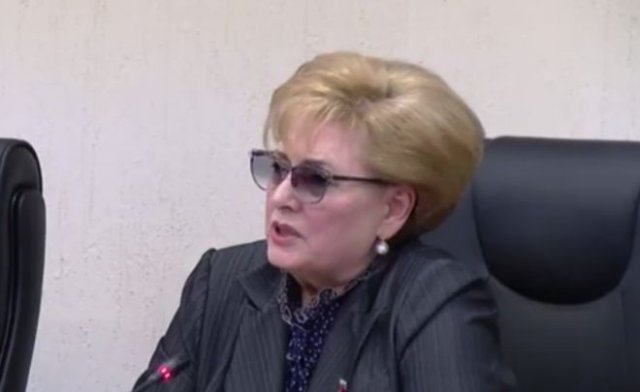 Спикер краснодарской ГорДумы призвала не говорить о стоимости часов сенатора Андрея Клишаса