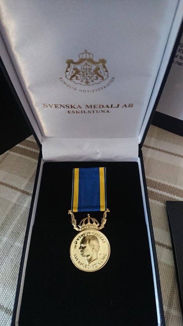 Золотая медаль, которую в Швеции дают тем, кто больше 30 лет проработал на госдолжности