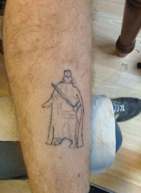 Друг купил тату-машинку на Амазоне и сделал себе татуировку Дарта Вейдера