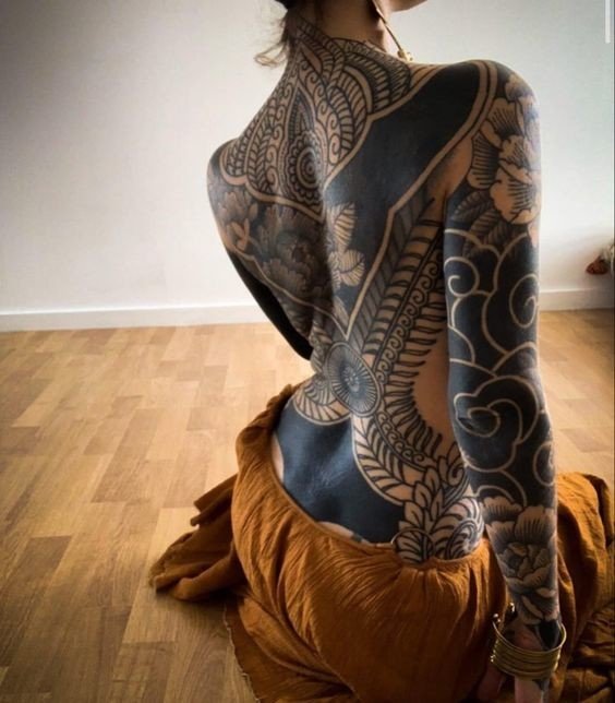 Перебор с татуировками, или красивое украшение тела?