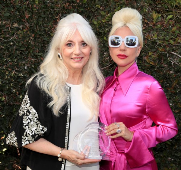 Леди Гага и ее мама Синтия Джерманотта