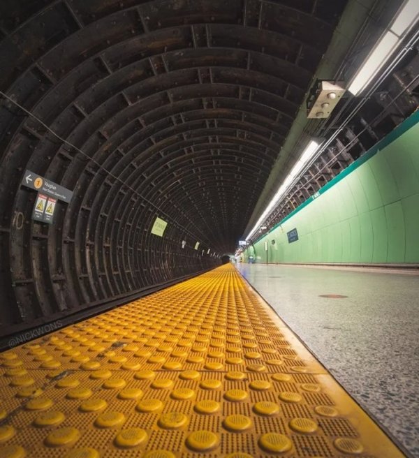 «Эту фотографию я сделал на одной из станций метро в Торонто»