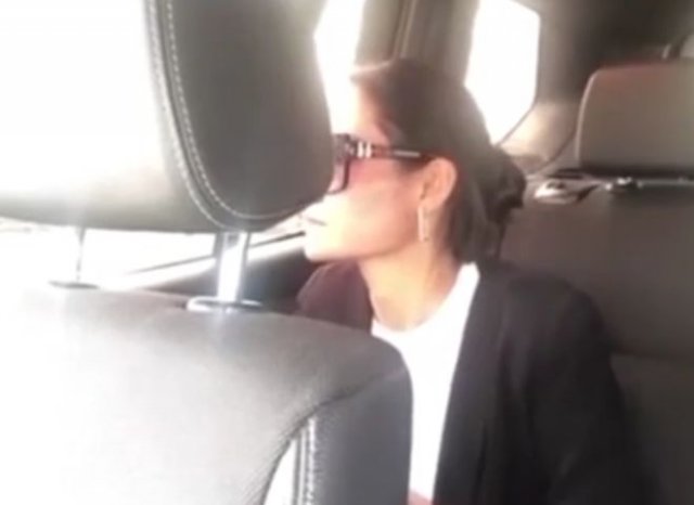 В Нур-Султане странная девушка садится в чужие машины, просто молчит и не хочет выходить