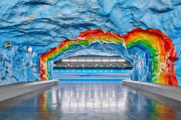 Стокгольмское метро ежегодно привлекает в Швецию миллионы туристов