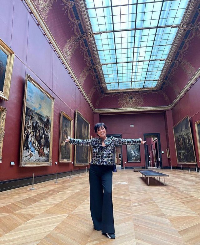 Для Ким Кардашьян и ее семьи закрыли Лувр, чтобы они спокойно насладились искусством