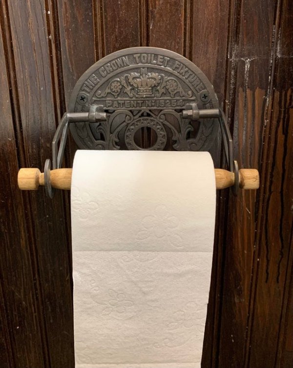 Викторианский держатель для туалетной бумаги