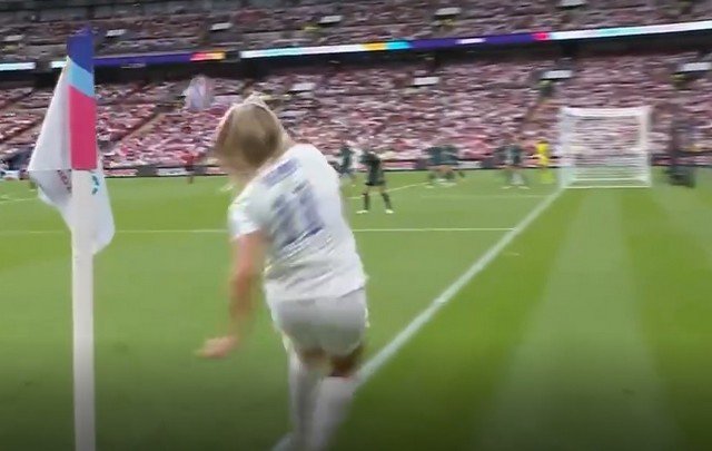 Женская сборная Англии победила со счётом 2-1 в финале Евро-2022