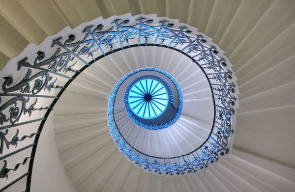 Тюльпановая лестница, Королевский дом, Гринвич, Лондон