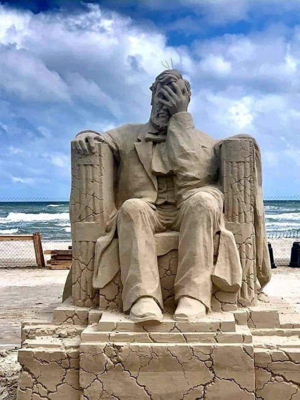 Победитель 2019 года на фестивале песчаных скульптур Texas SandFest
