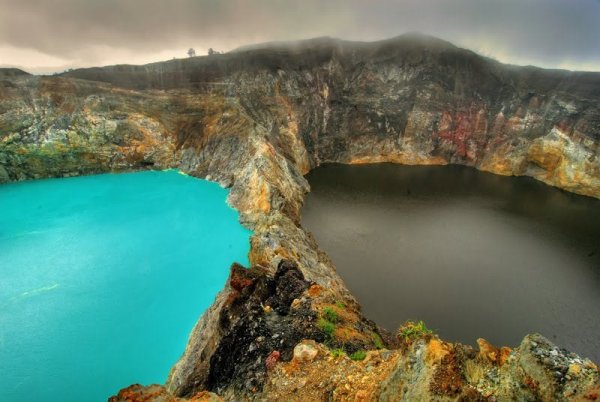 Озёра горы Келимуту, Индонезия