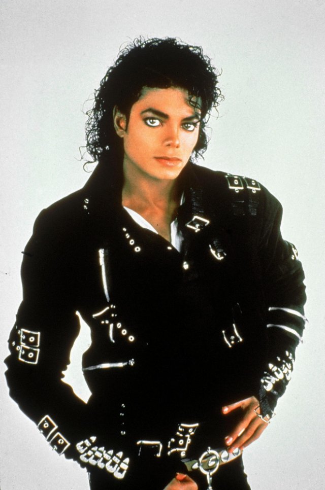Майкл Джексон отмечает 64-летие: архивные кадры поп-короля