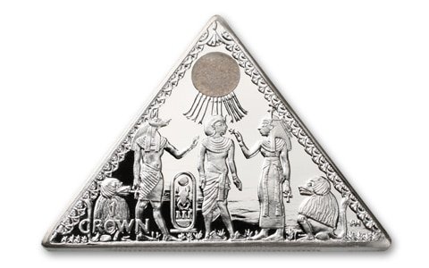 Серебряная пирамида монетного двора Pobjoy Mint, расположенного в английском городе Тадворт