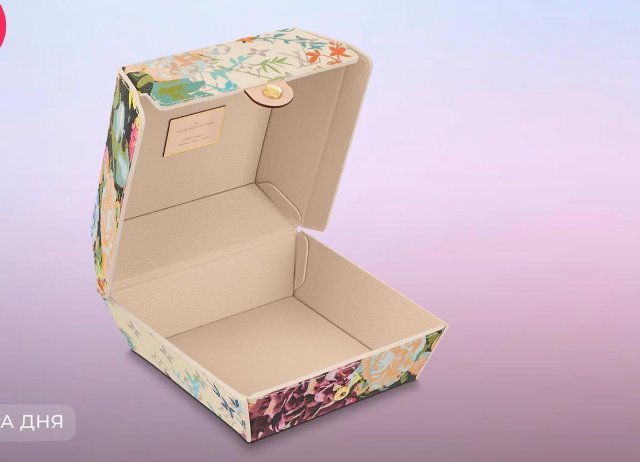 Модники на месте: Louis Vuitton выпустила картонную коробку из-под бургера за 231 тысячу рублей