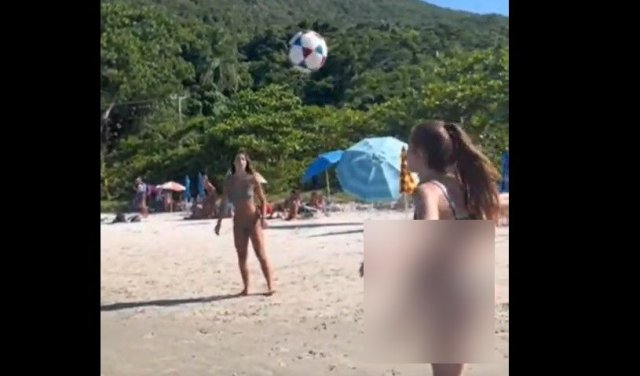 Сейчас бы к девушкам на пляж в Бразилию, а не это все