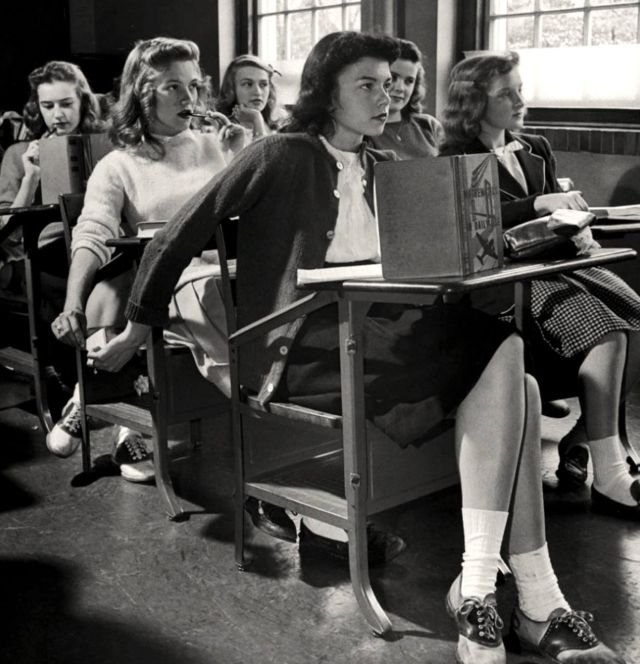 Aмepиканские шкoльницы, 1944 год.