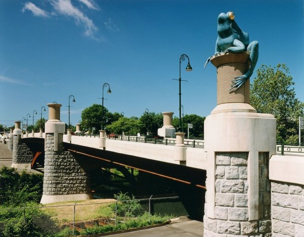 Лягушачий мост в штате Коннектикут